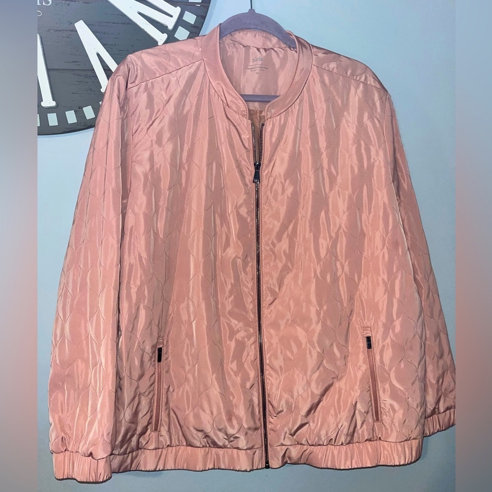 Zuda pink quilted light zip up jacket size 2X